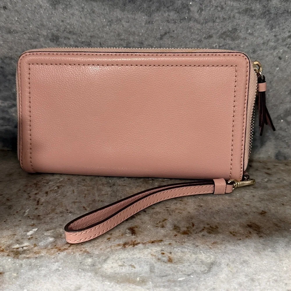 Like new Kate Spade NY Staci Double Zip Cary all Wristlet